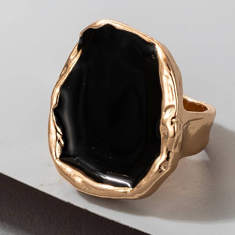 Oversized Black Stone Vintage Ring - Exaggerated Vintage Black Ring