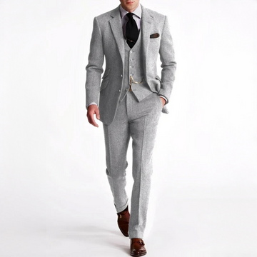 Desmond - Stylish Three-Piece Suit