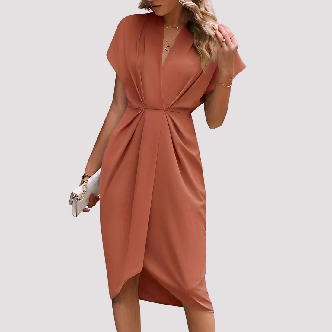 Gwen - Chic Split Midi Dress