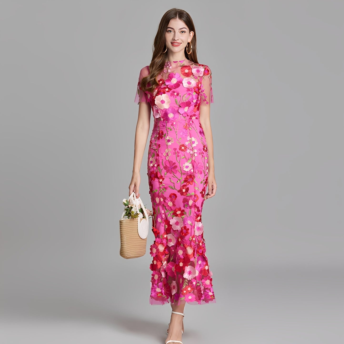 Nina - Trendy dress with floral embroidery for girls