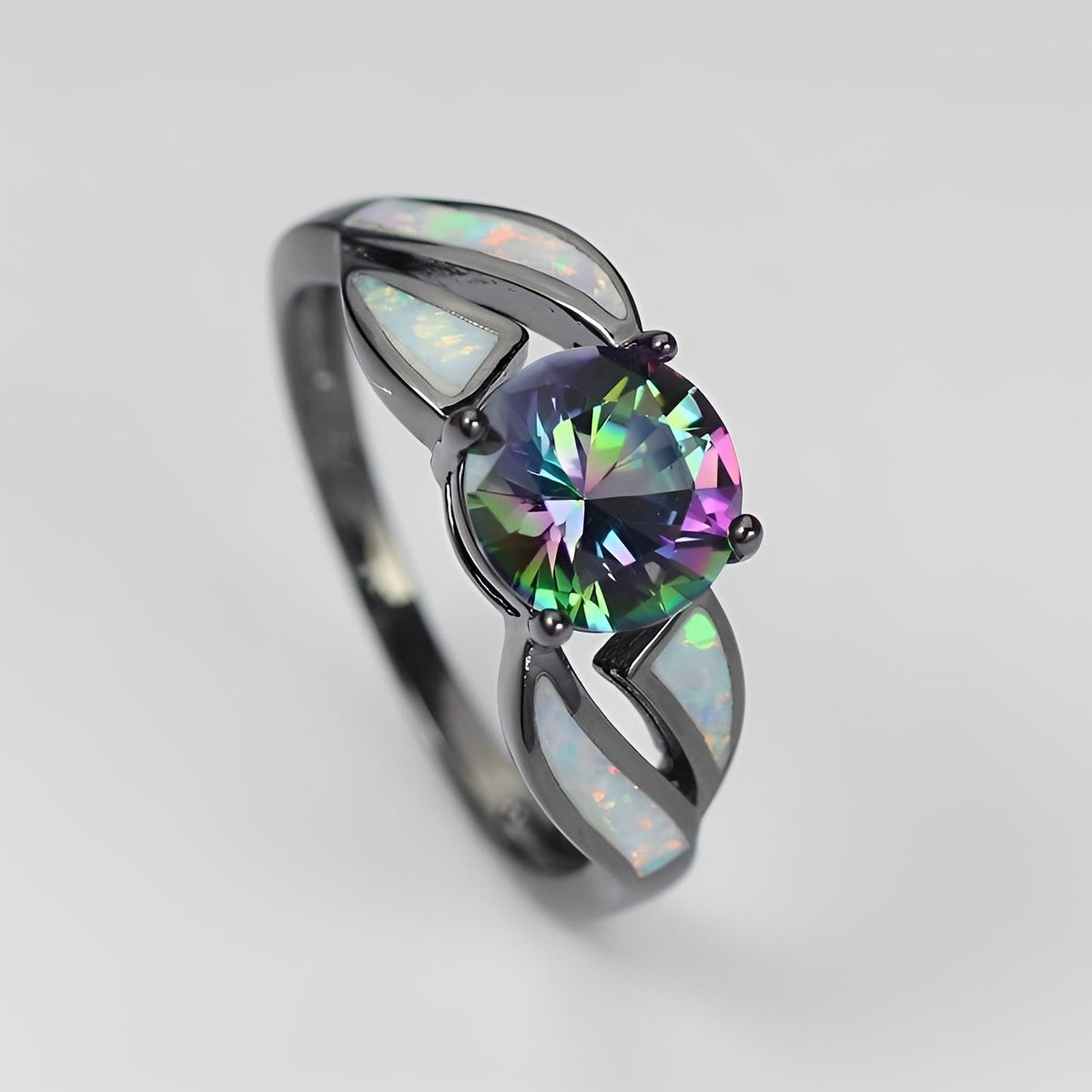 Mirella – Rainbow ring in opal and topaz
