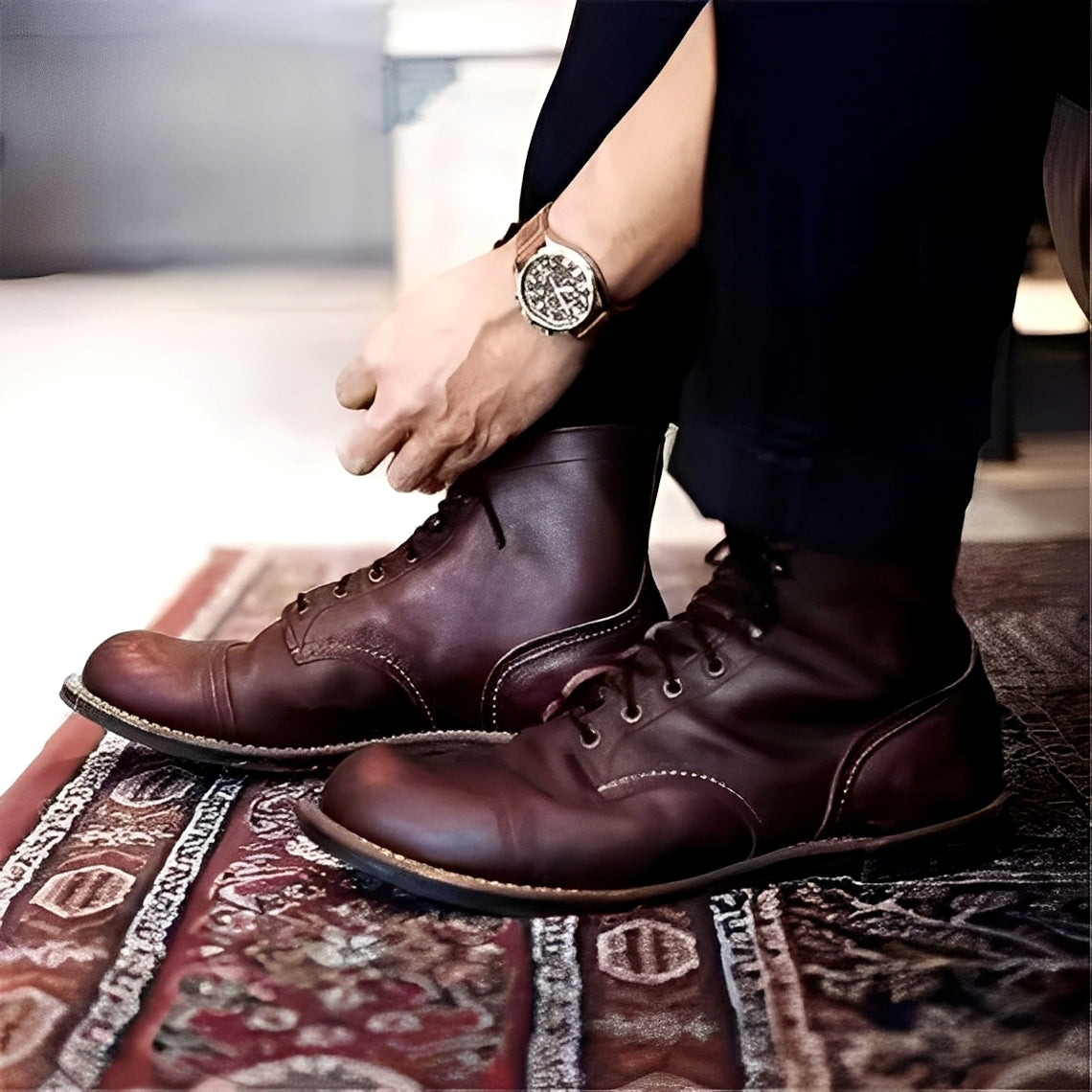 Lucrèce - Vintage lace-up boots