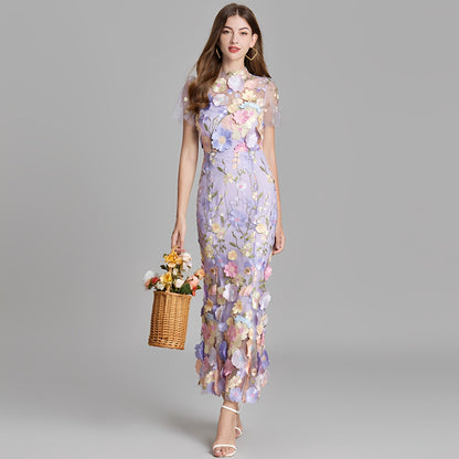 Nina - Trendy dress with floral embroidery for girls