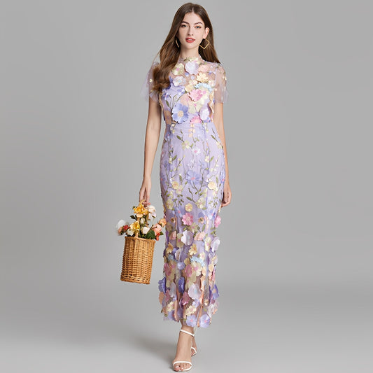 Nina - Trendy dress with floral embroidery for girls