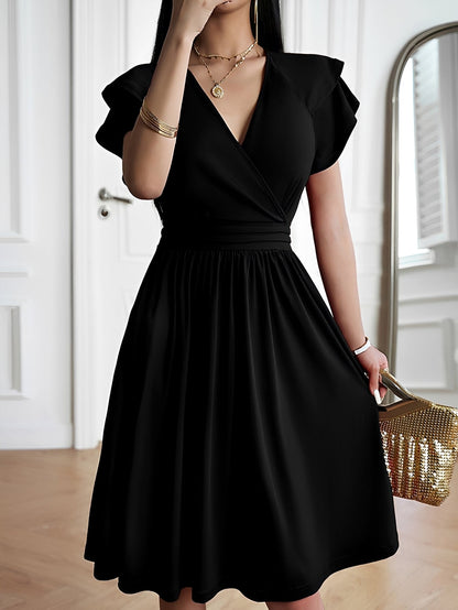 Laura - Stylish V-neck dress for women