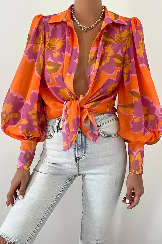 Carla - Stylish blouse with lantern sleeves for women