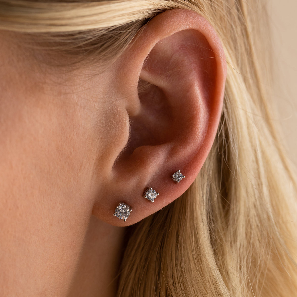 Booker – Set of shiny earrings