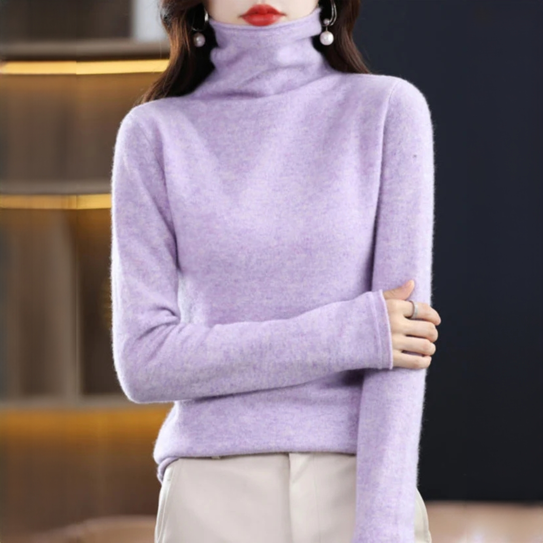 Akainu - Comfortable turtleneck sweater