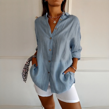 Xaelle - Elegant shirt with button placket