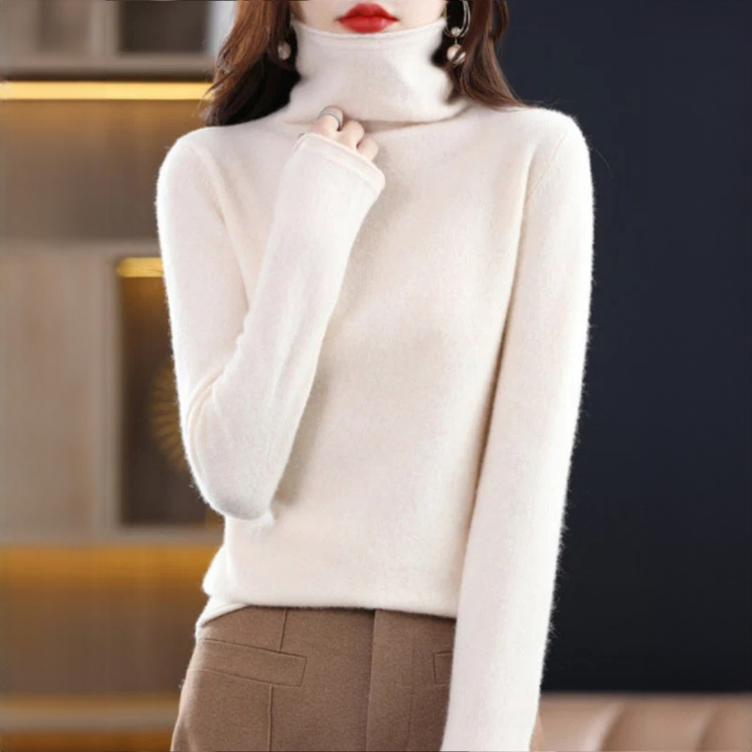 Akainu - Comfortable turtleneck sweater