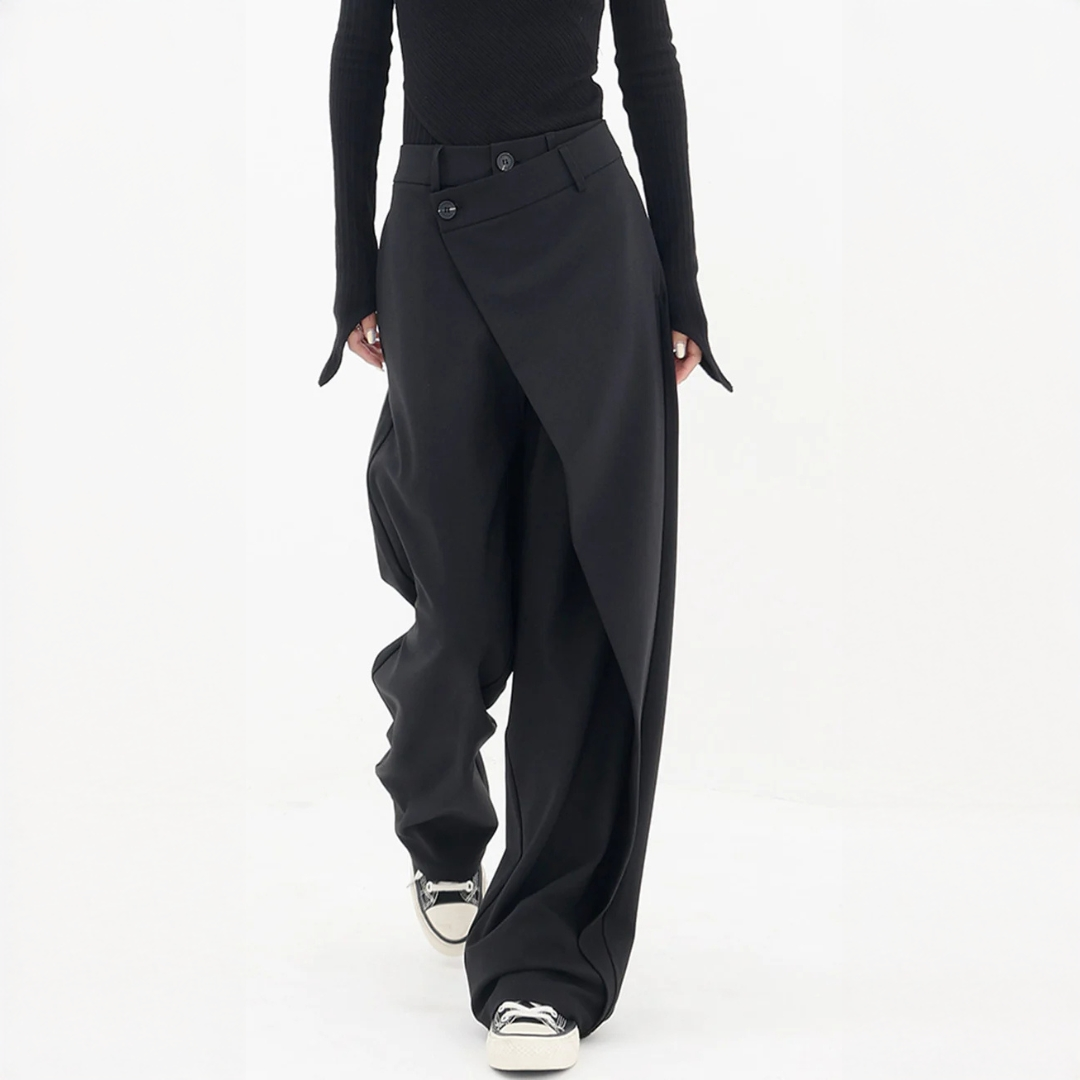 Thalia - Stylish and asymmetrical pants