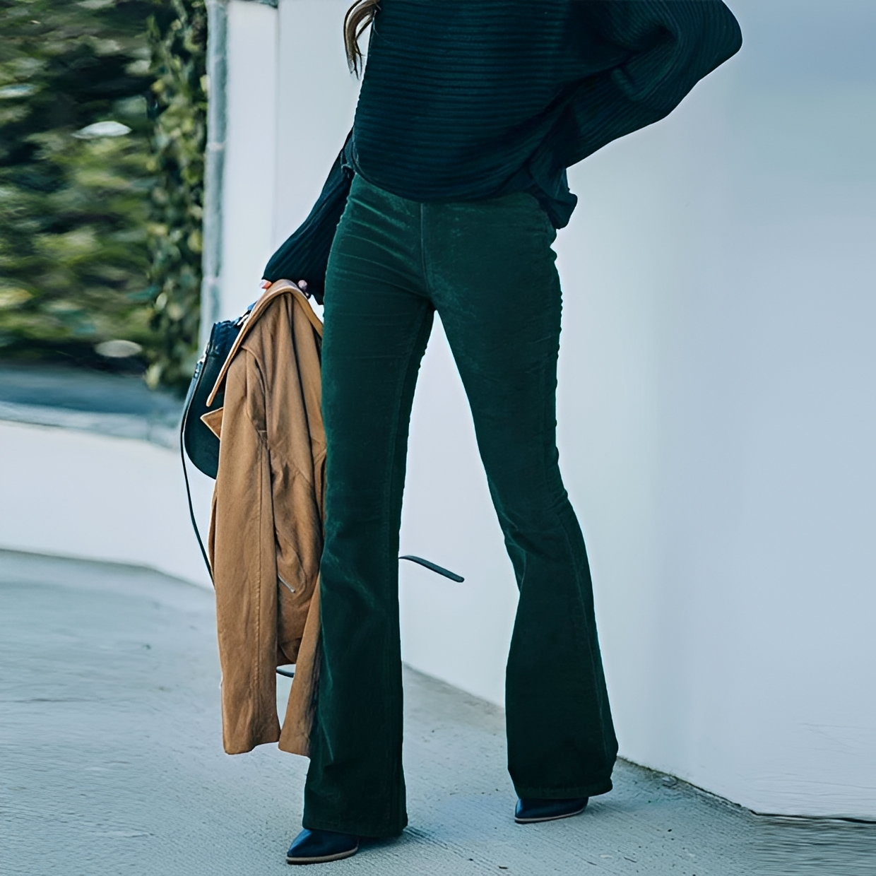Walker - Stylish Wide-Leg Pants