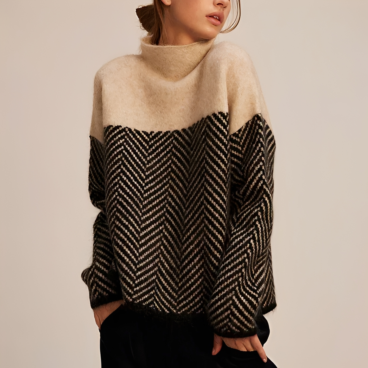 Yancy - Stylish and chic sweater