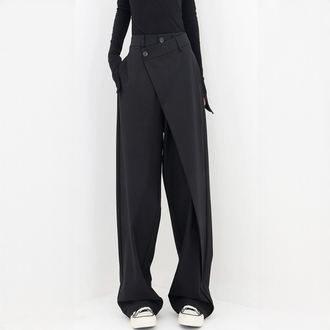 Thalia - Stylish and asymmetrical pants