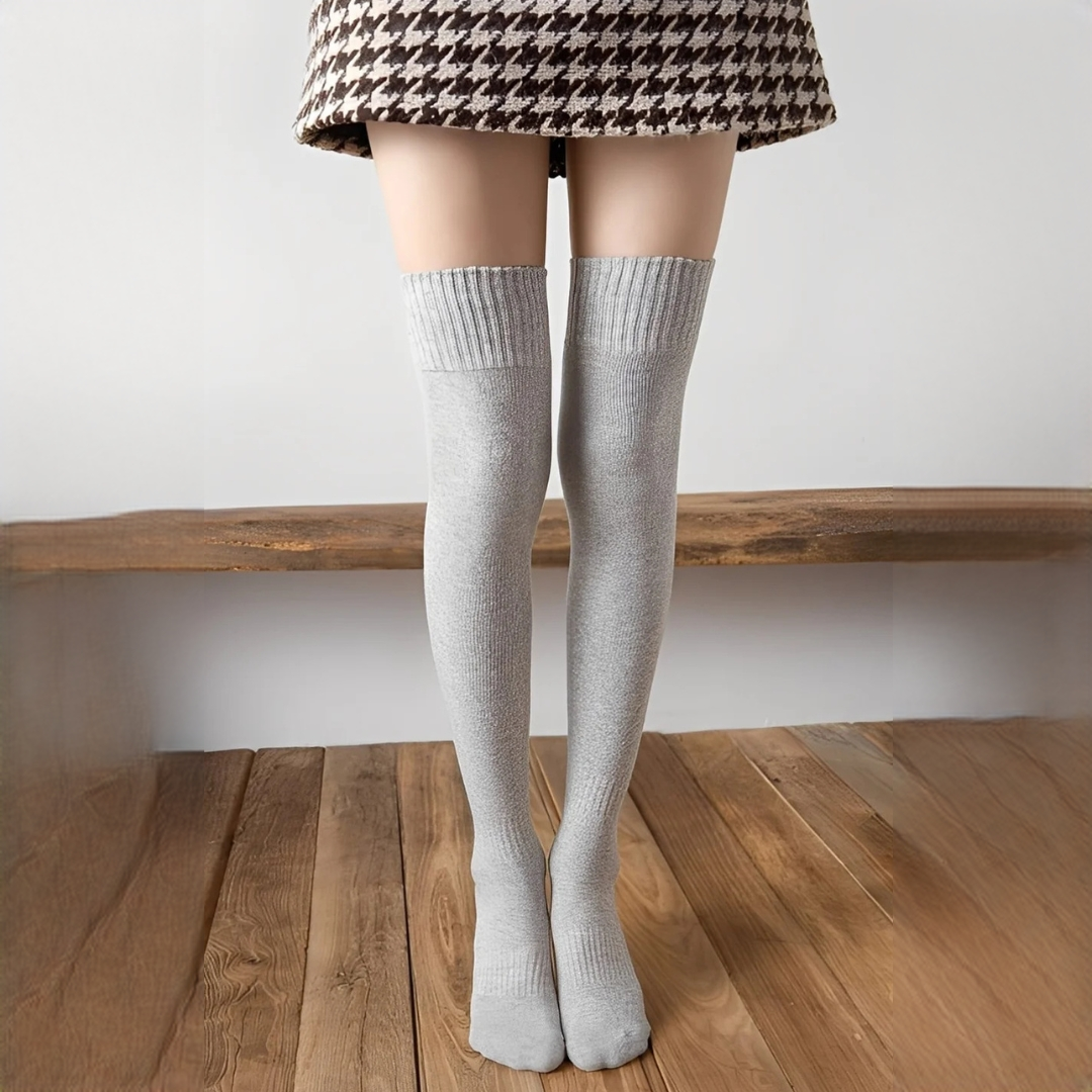 Hillary - Elegant and cozy socks