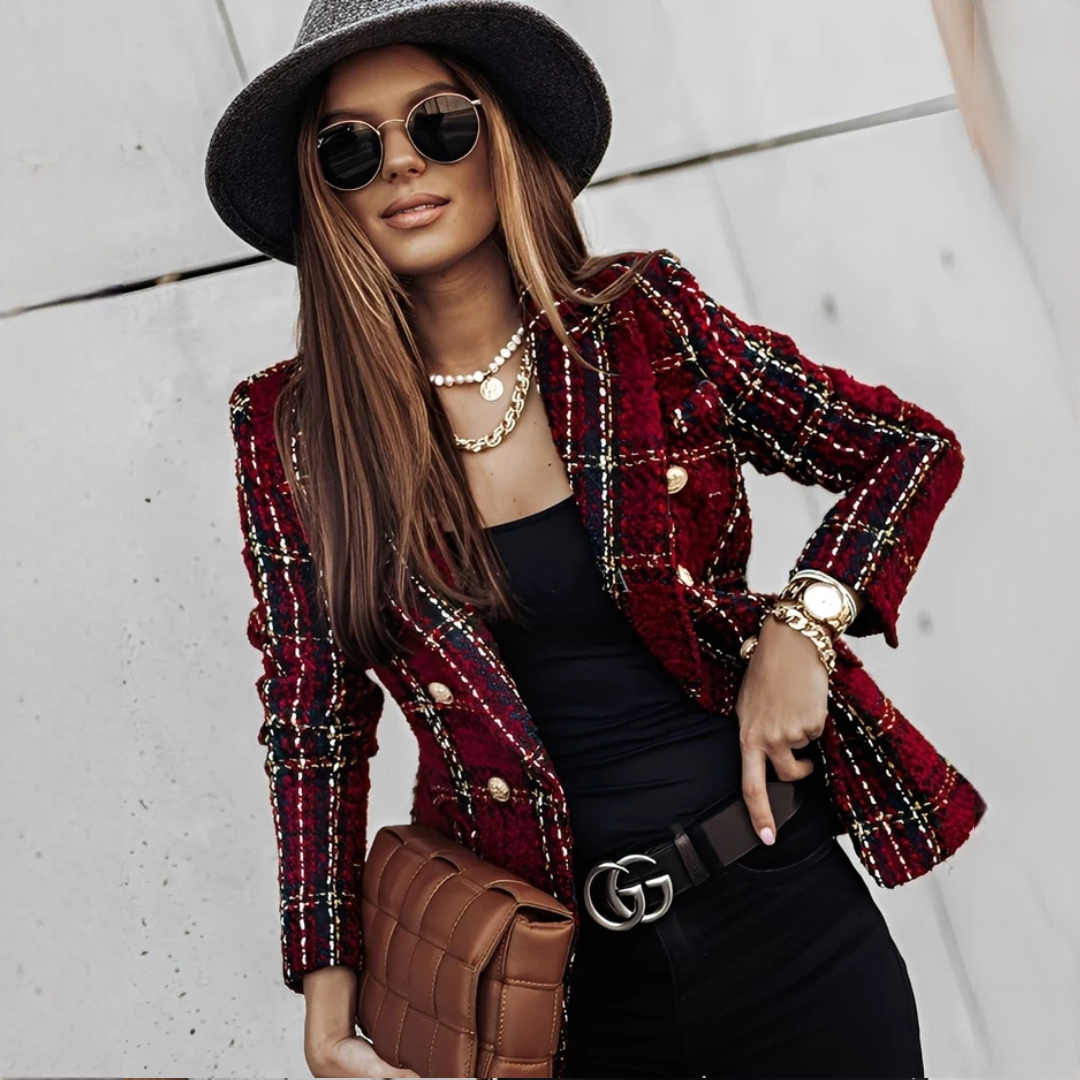 Cheri - Fashionable and chic blazer