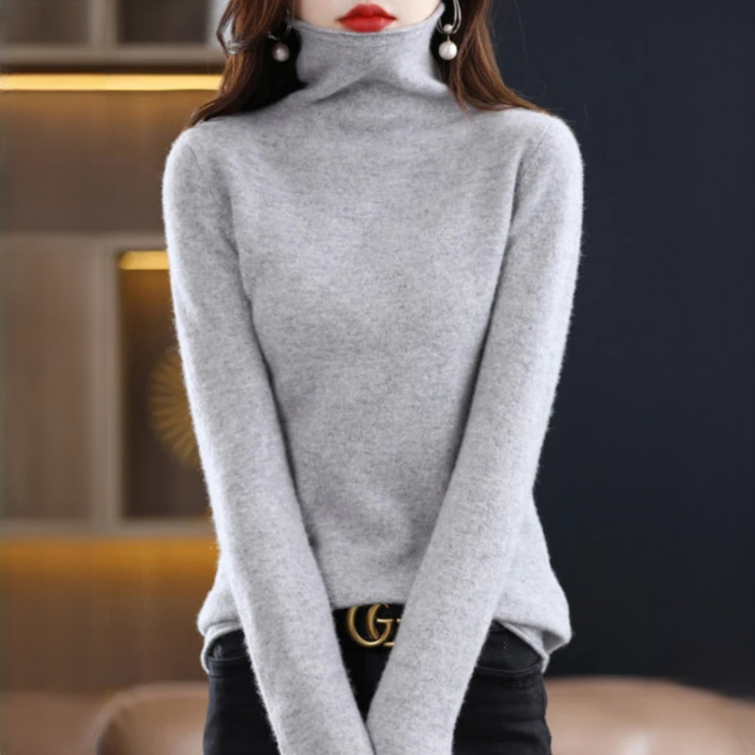 Akainu - Comfortable turtleneck sweater
