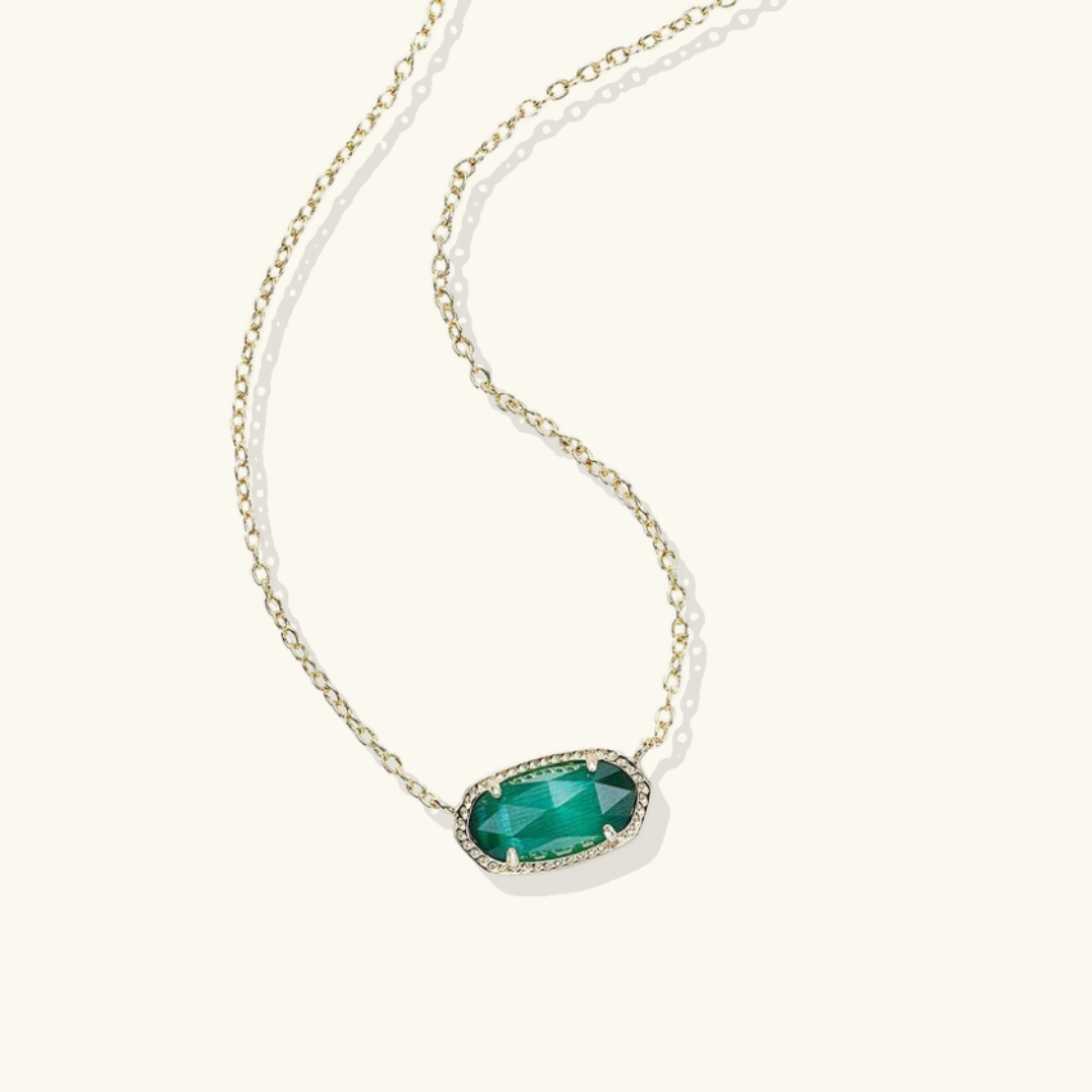 Viya – Elegant chain with symbolic detail