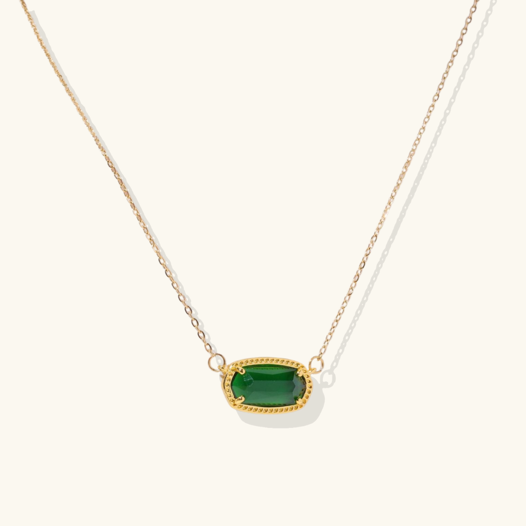 Viya – Elegant chain with symbolic detail