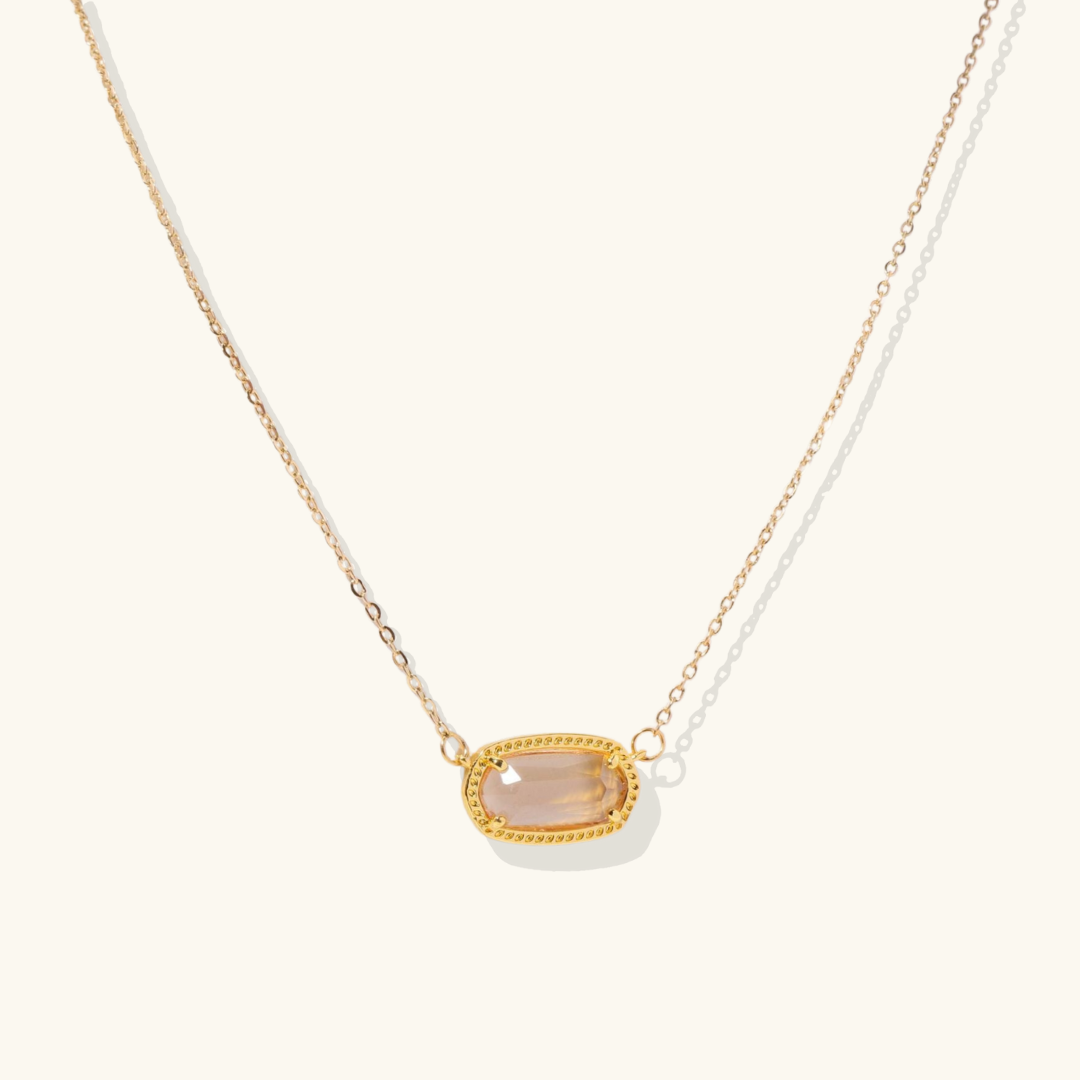 Viya – Elegant chain with symbolic detail