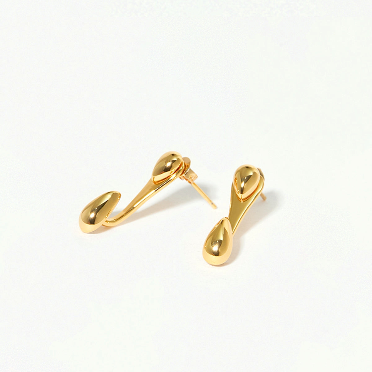 Nowee – Water Drop Nut Earrings