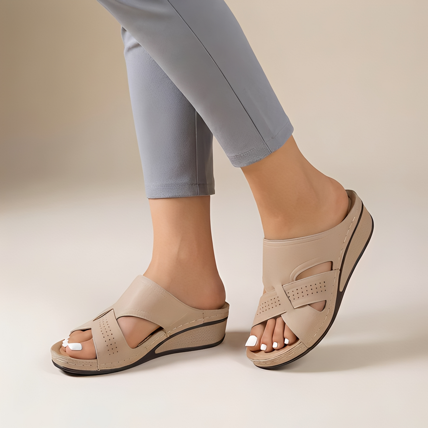 Oddette - Women's Open-Toe Strap Sandals