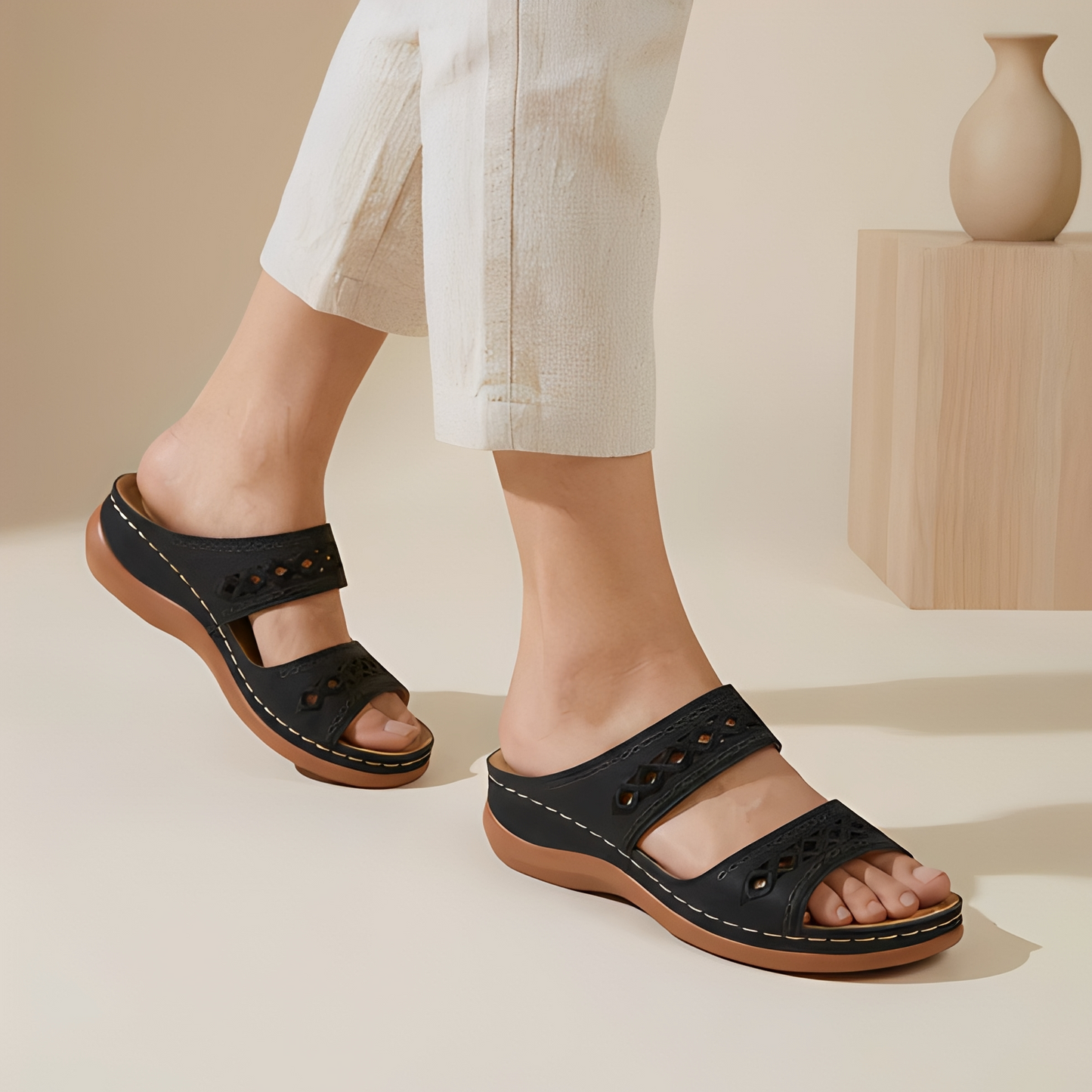 Aryan - Women's Comfortable Strapped Summer Sandals