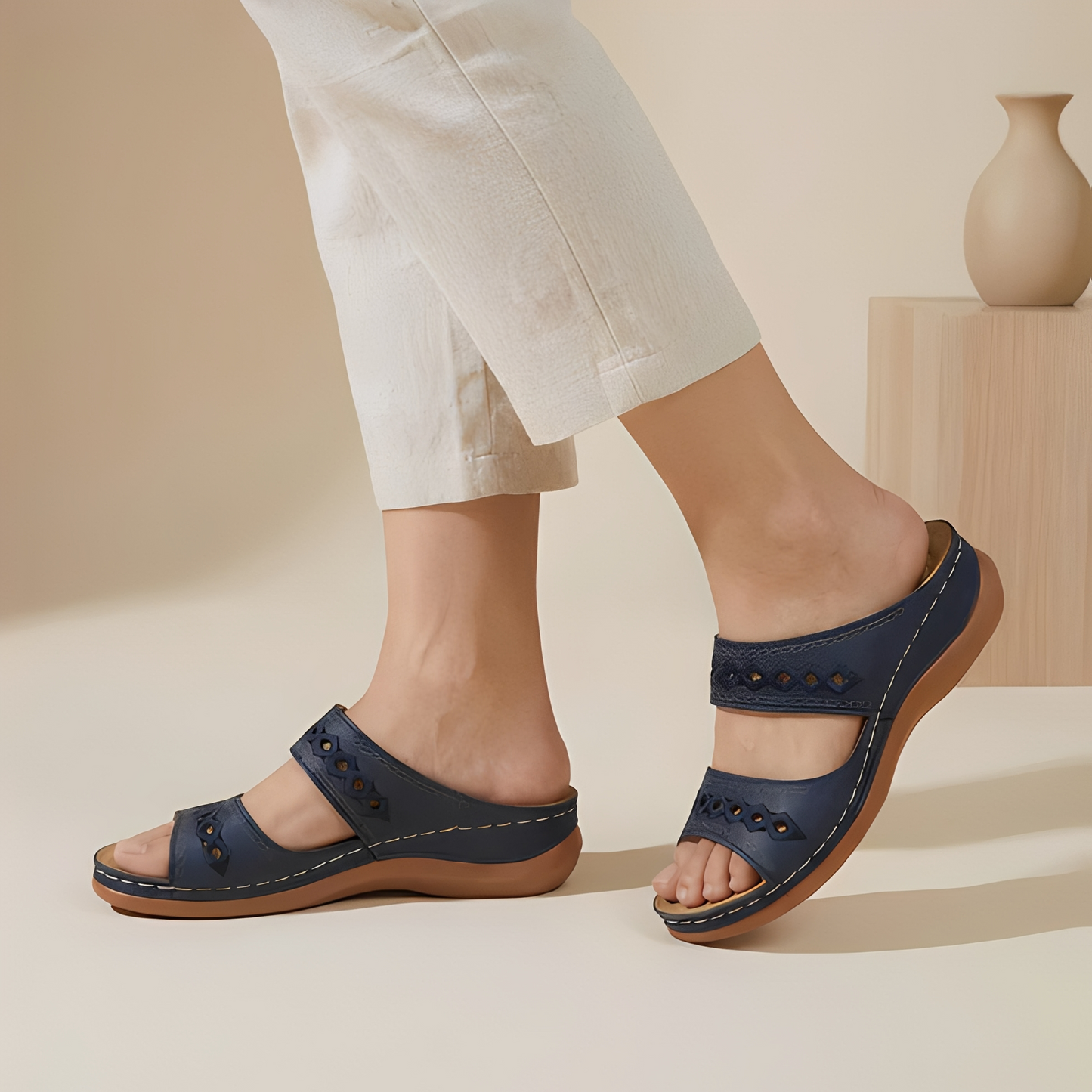 Aryan - Women's Comfortable Strapped Summer Sandals