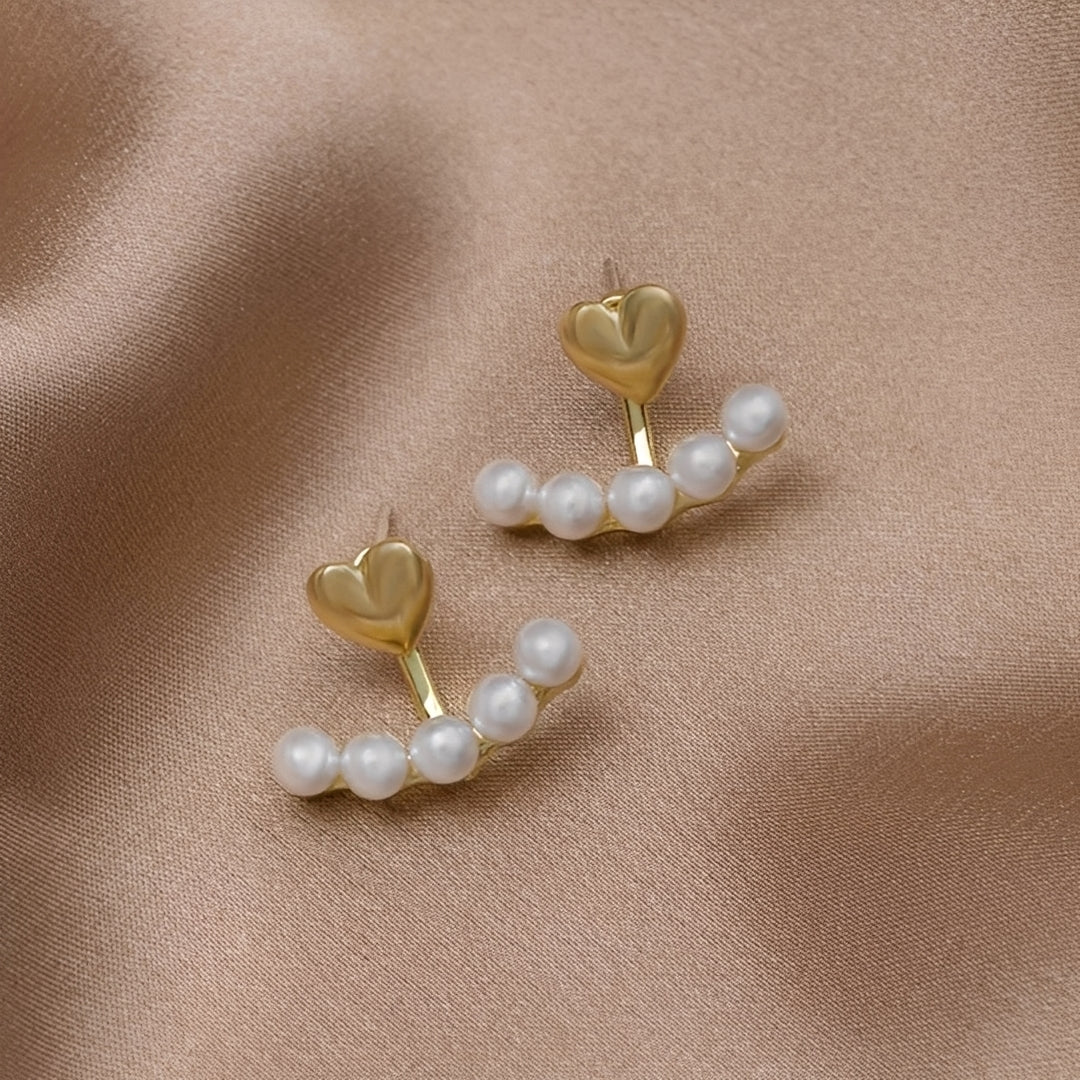 Avery – Golden heart earrings with pearls
