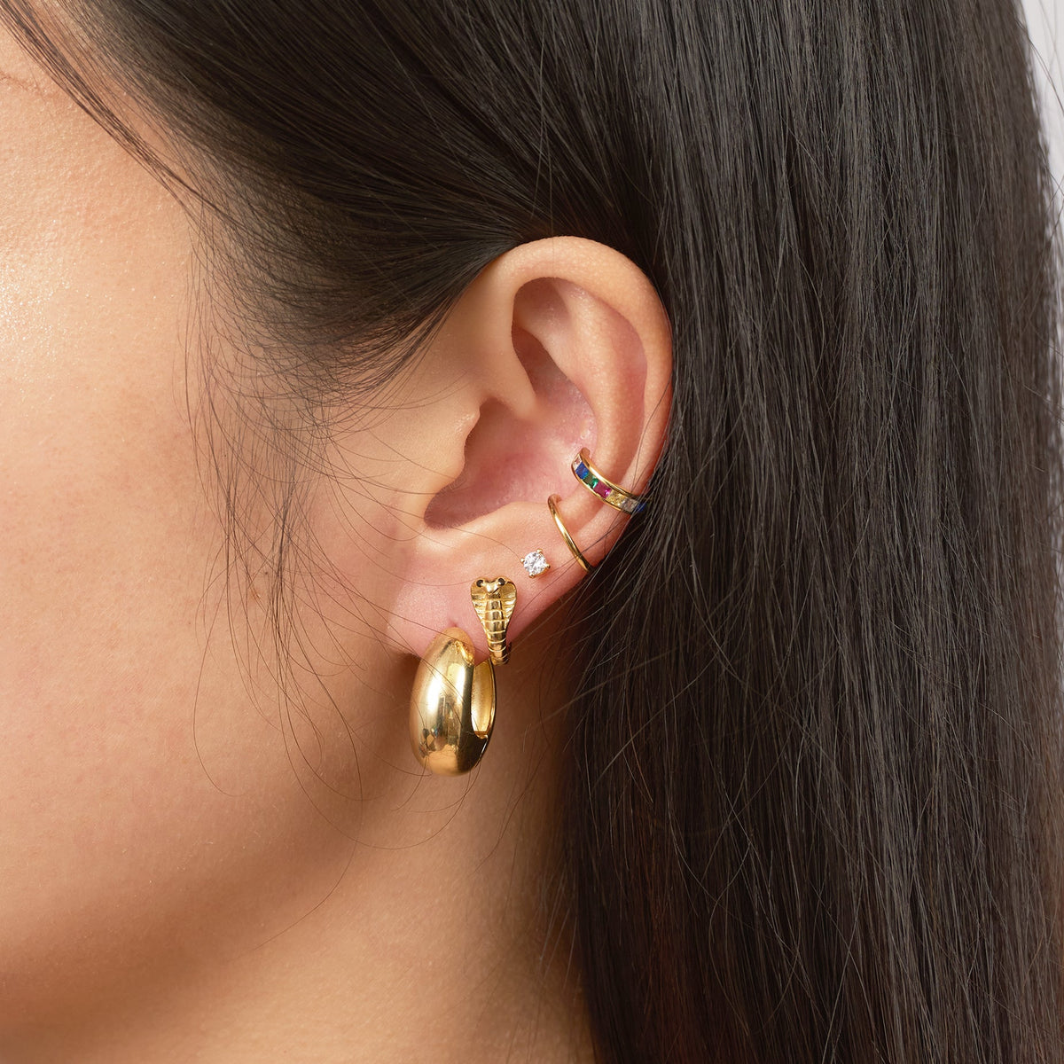 Iseul - Thick Huggie Hoops