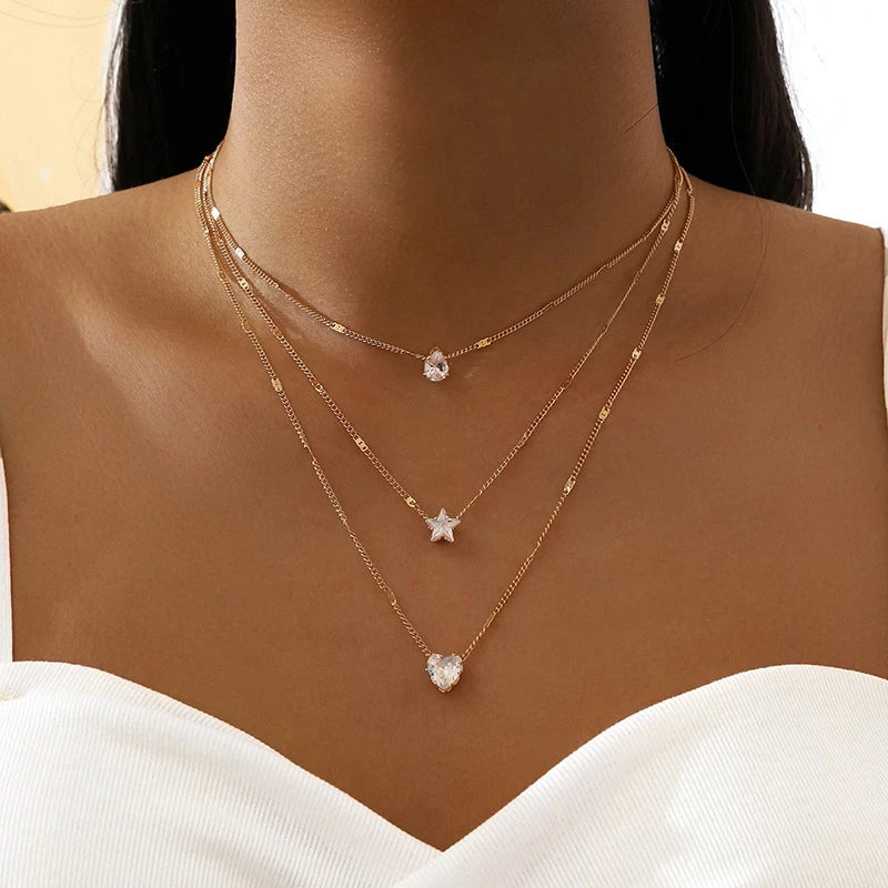 Sally – Chain with three pendants