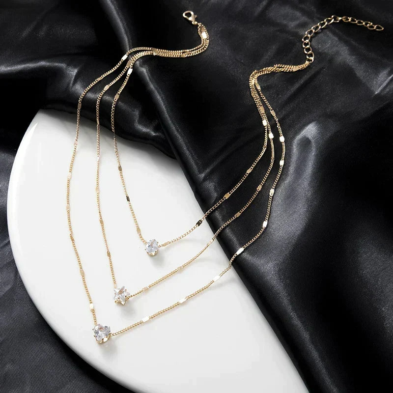 Sally – Chain with three pendants