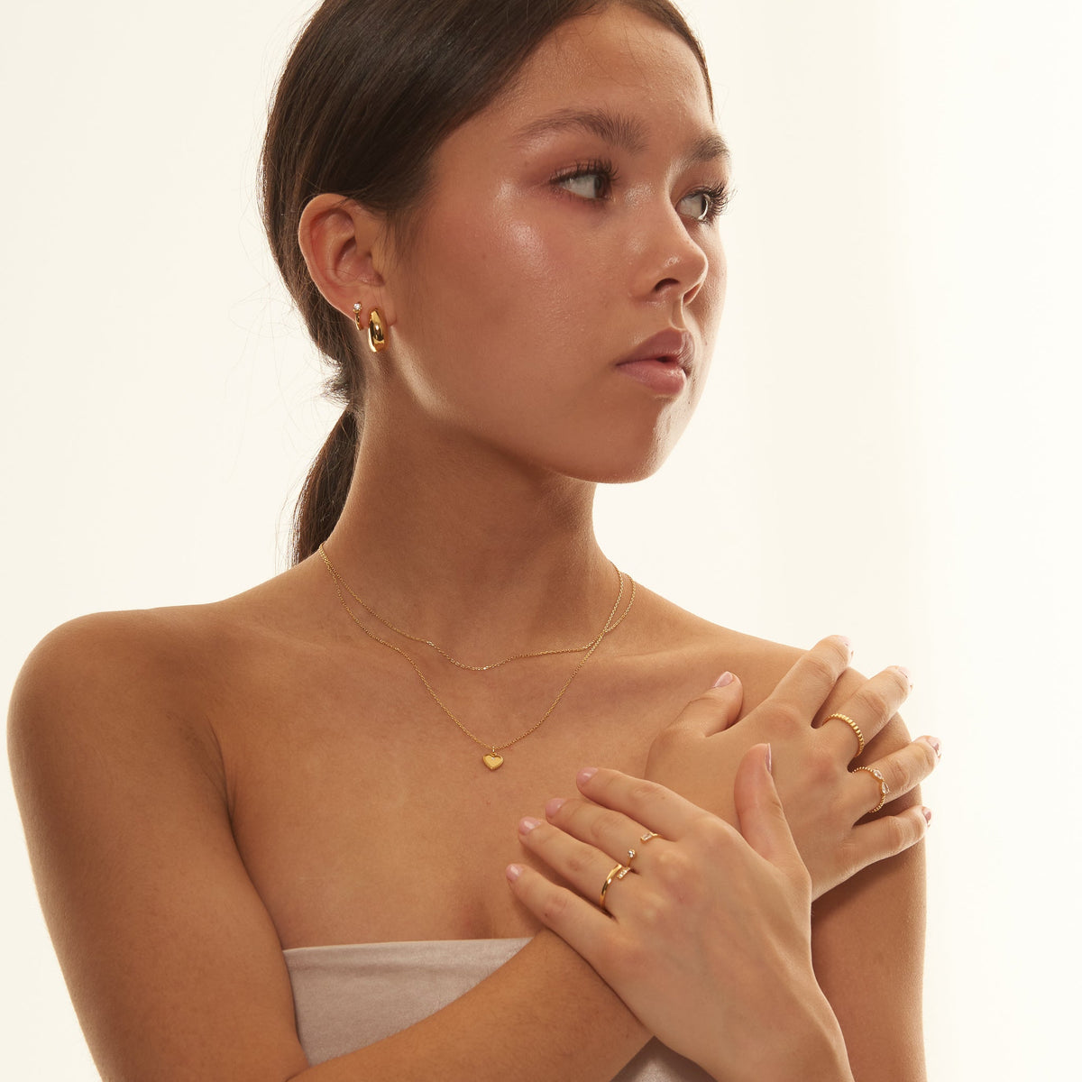 Iseul - Thick Huggie Hoops