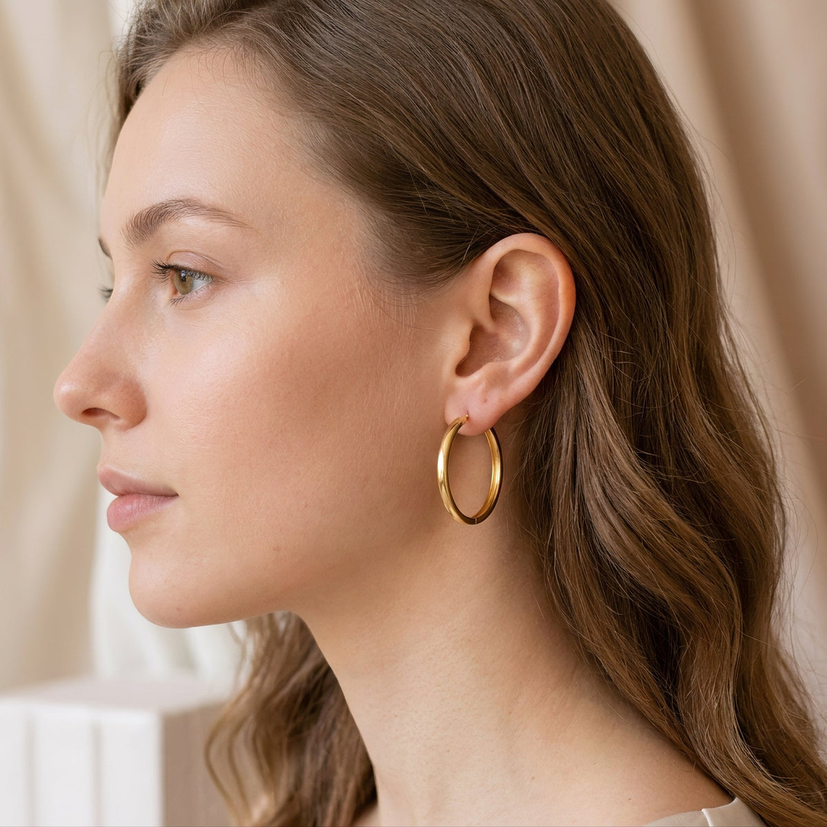 Classic Hoop - Midi Dangling Hoops