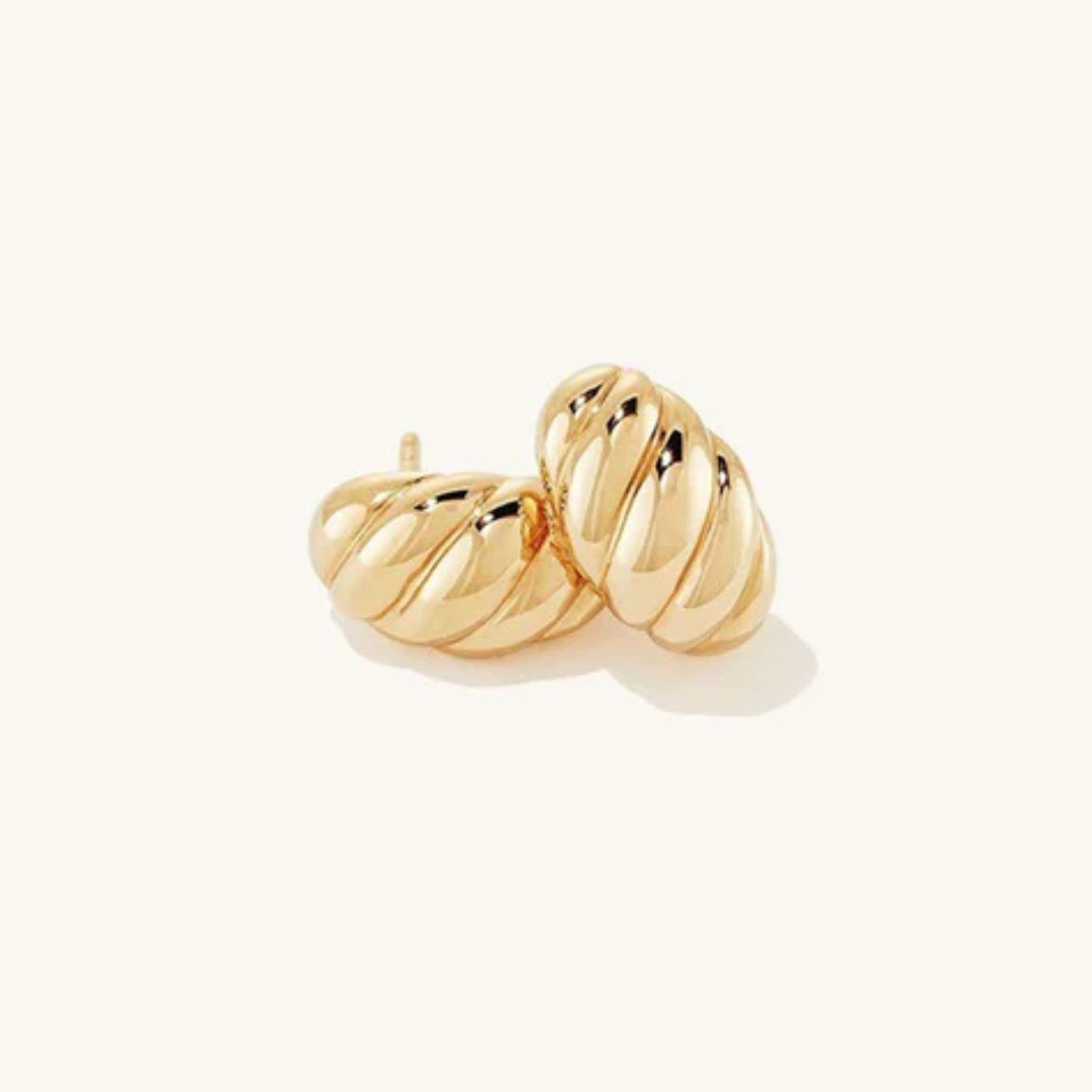 Ellie – Gold Croissant Earrings