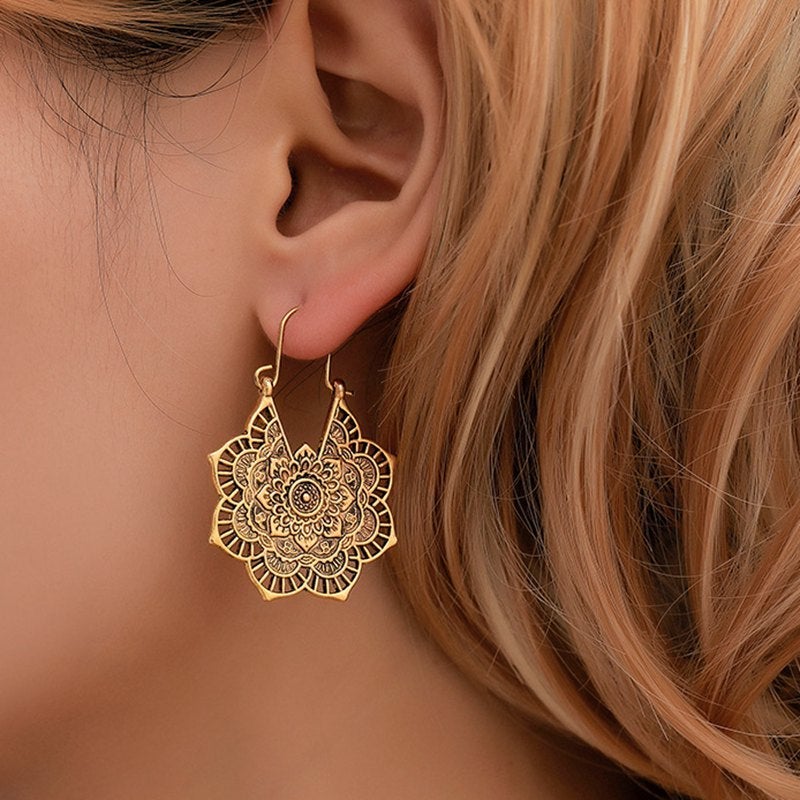 Sanya – Lotus Mandala Earrings