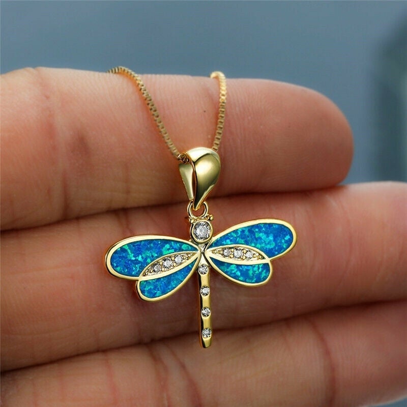Siena – Necklace with dragonfly in gold with opal