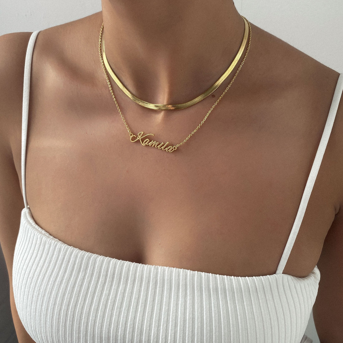 Juliette – Elegant Chevron Collar