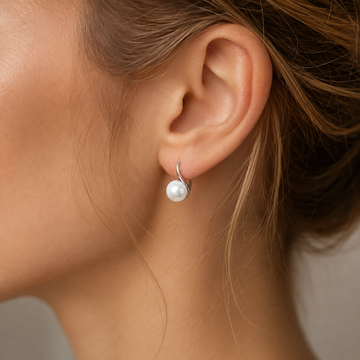 Jeanna – Elegant Pearl Earrings