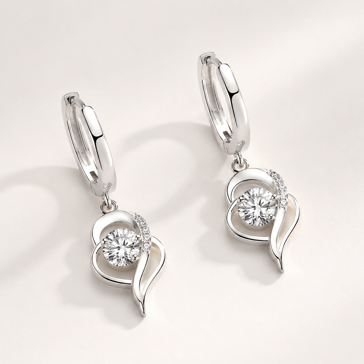 Noelle – Elegant Flower Earrings