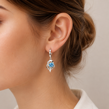 Noelle – Elegant Flower Earrings