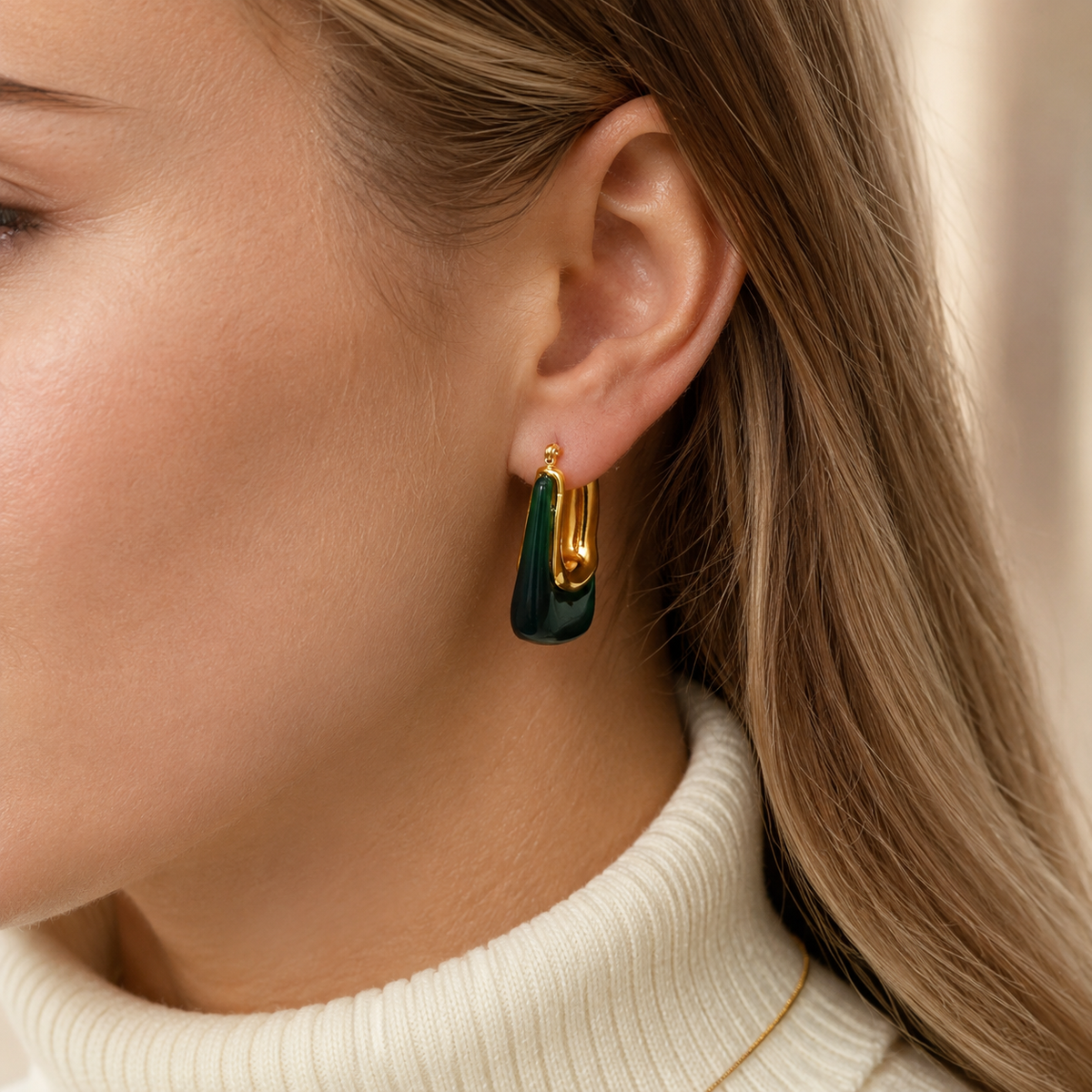 Eline – Green Acrylic Rectangular Earrings