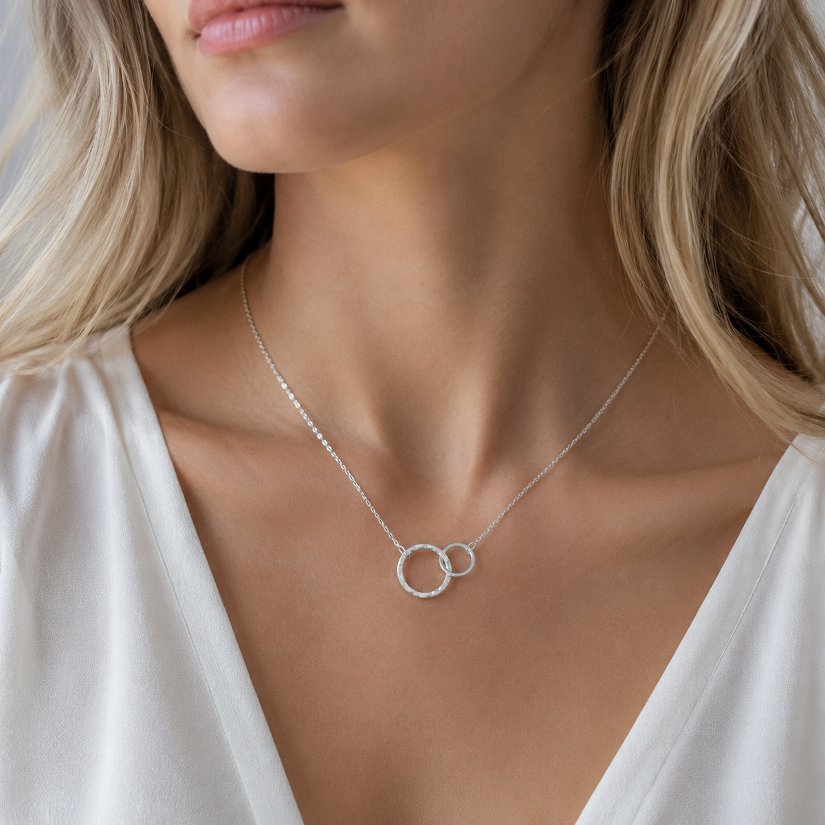 Isabelle - Gold Ring Chain
