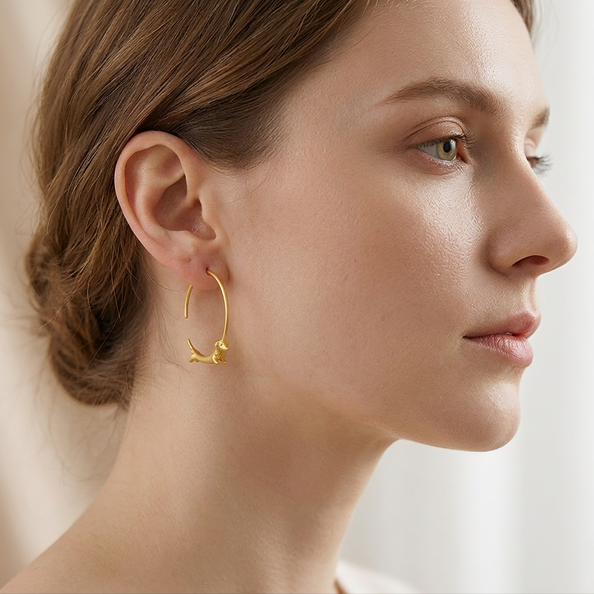 Riham - Hoop earrings with dachshund design