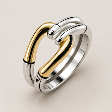 Cassia – Vintage knotted ring in gold and silver