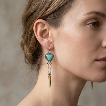 Tahlia – Ethnic boho earrings with green resin stone