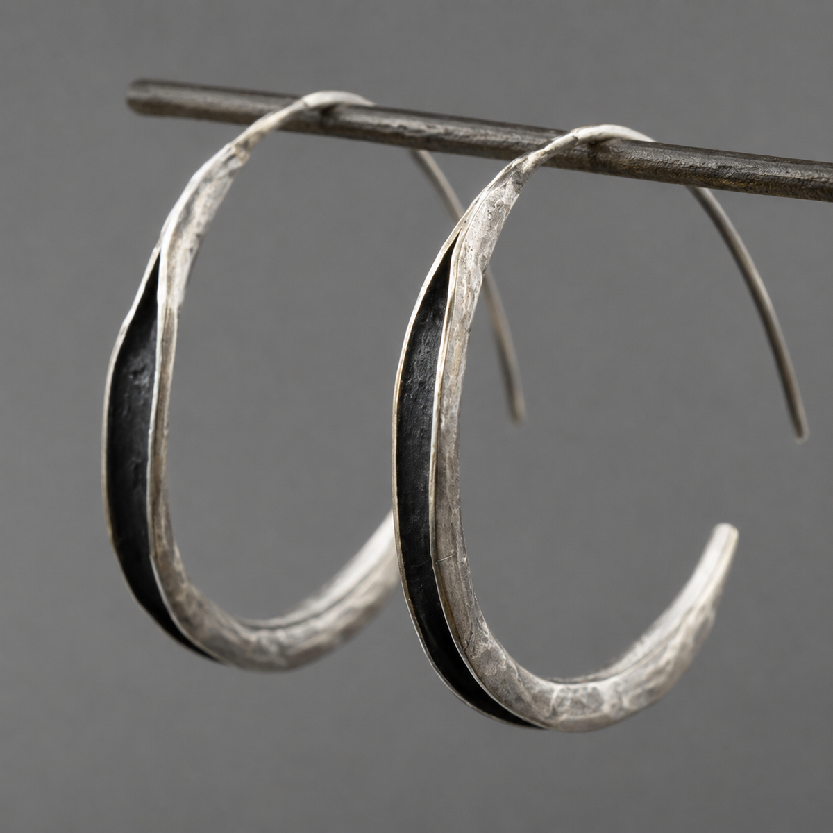 Lina – Unique Large Circle Earring