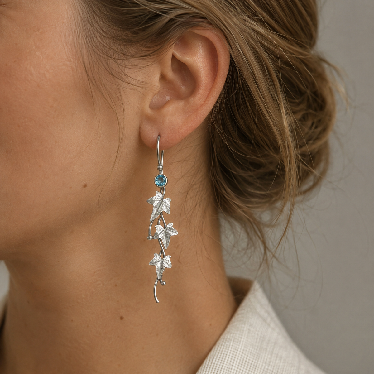 Elowen – Vintage earrings with fairy leaves