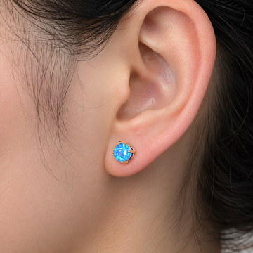 Camille – Elegant stud earrings in opal