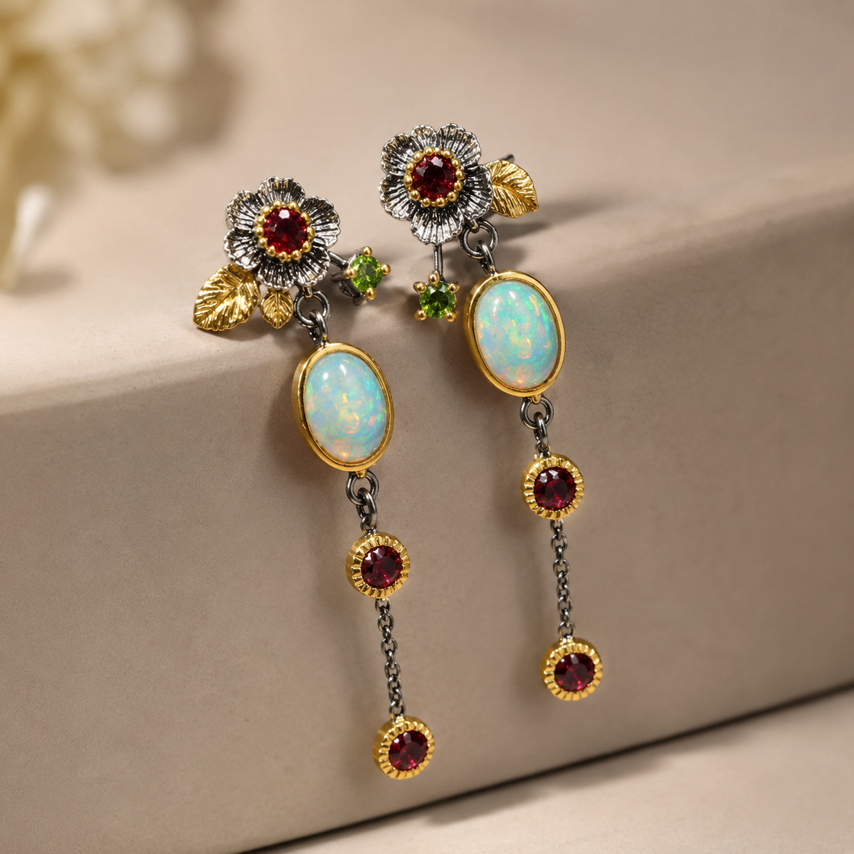 Zyra – Boho earrings in white and red